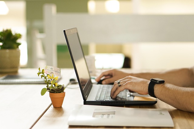 Succesvol groeien met een online marketingbureau: tips en strategieën